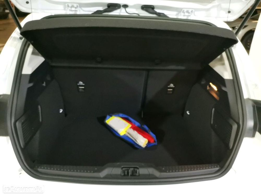 Ford Focus 1.5 TDCi EcoBlue Titanium - 10