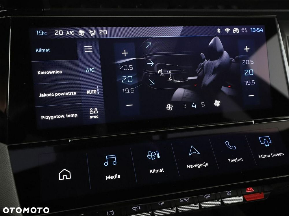 Peugeot 408 1.6 Plug-In Hybrid 225 GT EAT8 - 28