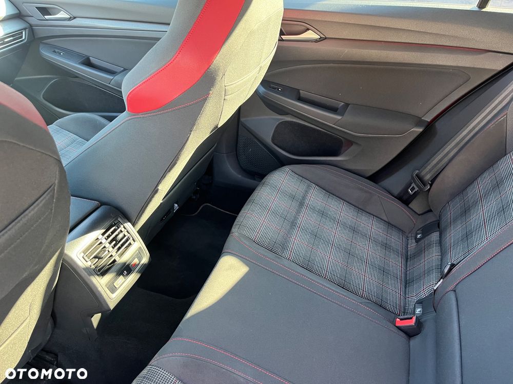 Volkswagen Golf 2.0 TSI GTI DSG - 29