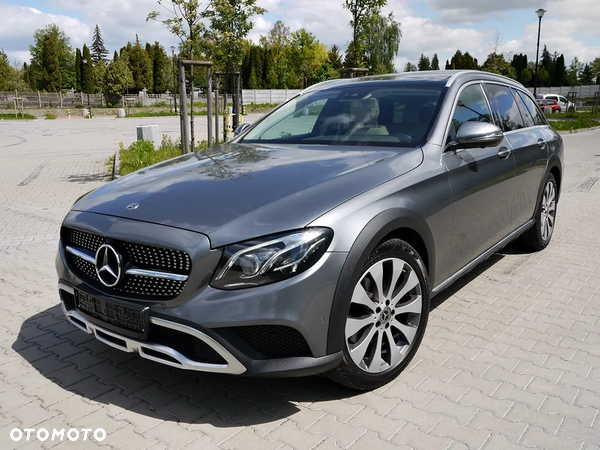 Mercedes-Benz Klasa E 220 d 4-Matic All-Terrain Avantgarde