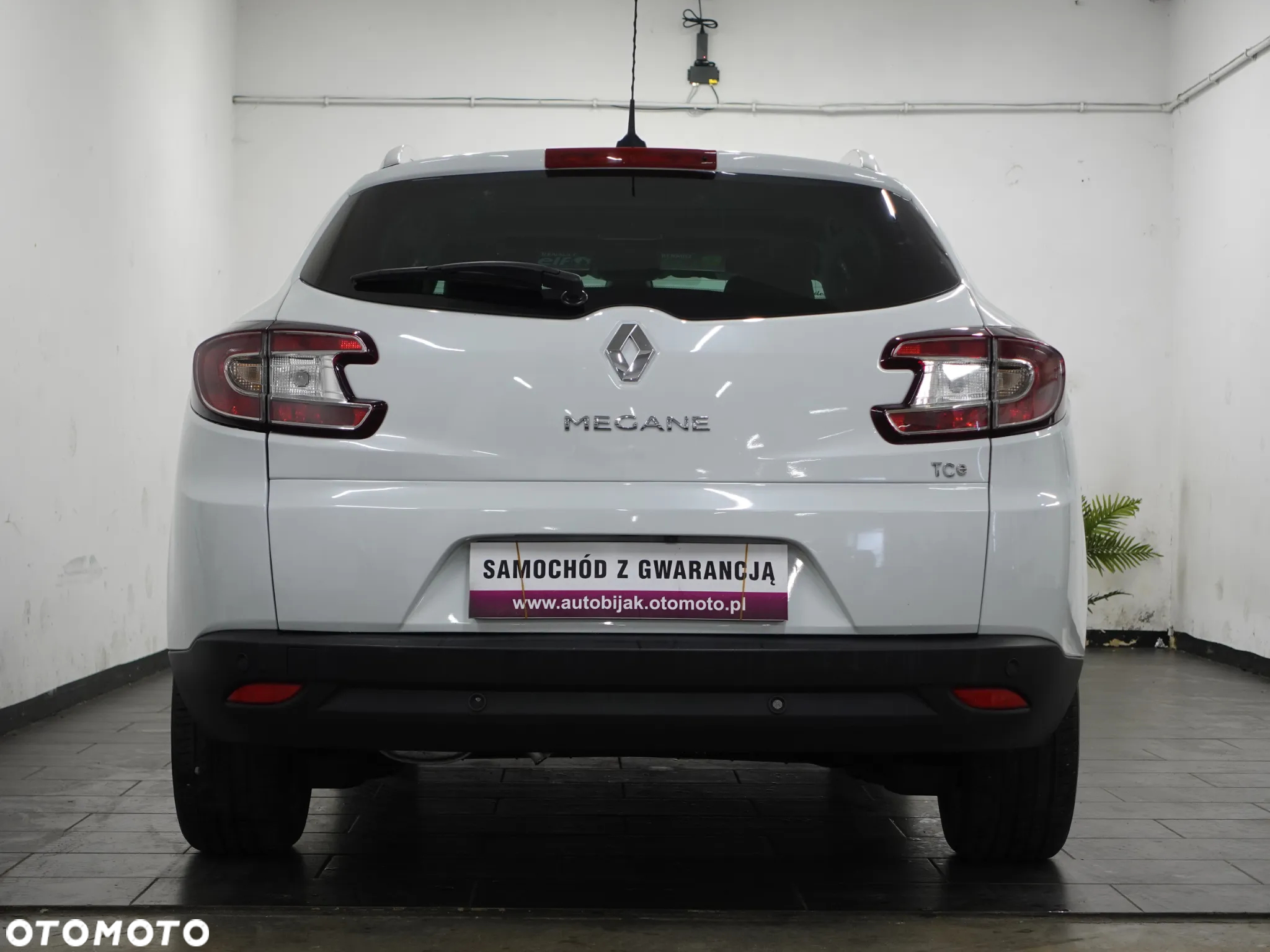Renault Megane Grandtour ENERGY TCe 115 Start & Stop Bose Edition - 7