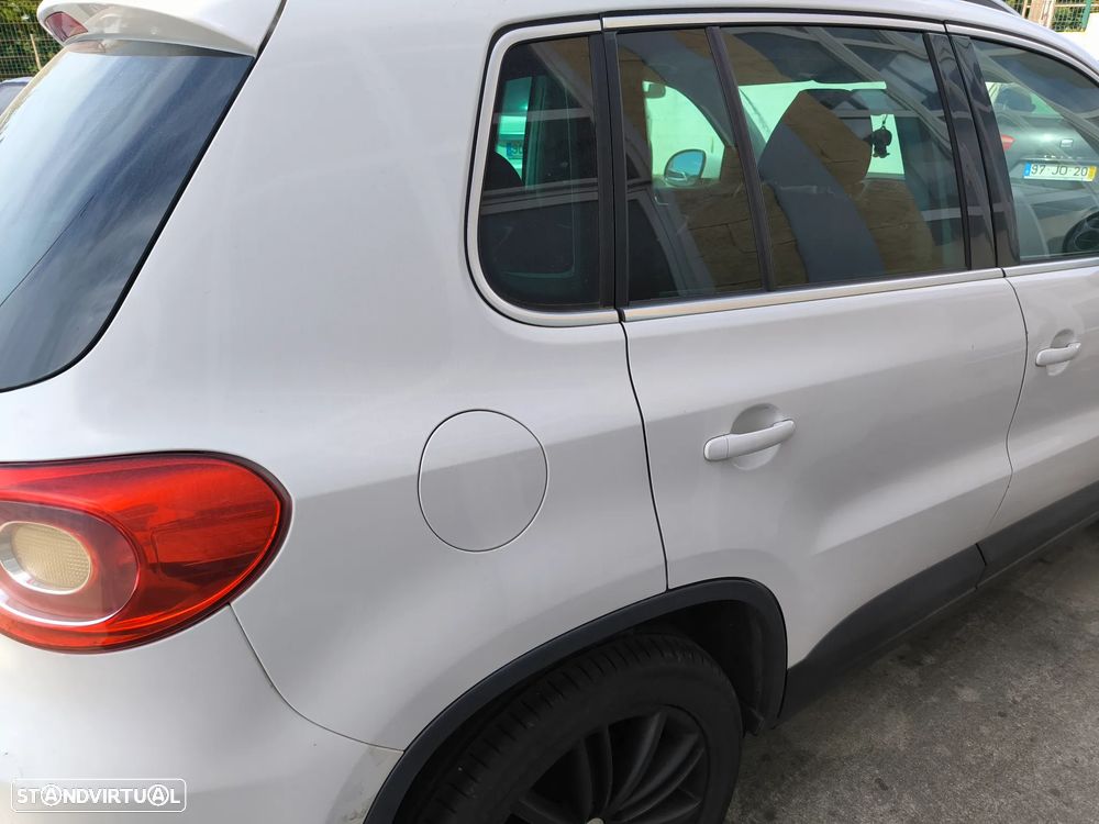 VW Tiguan 1.4 TSI Sport 4Motion - 4