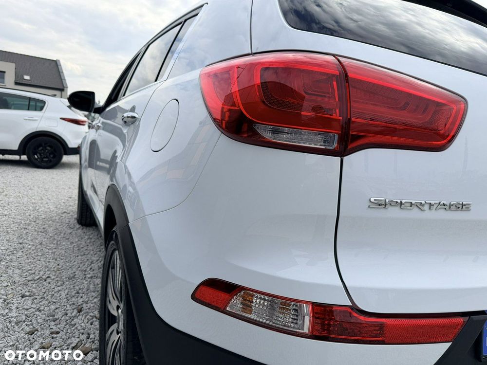 Kia Sportage 2,0 CRDI AWD Vision - 9