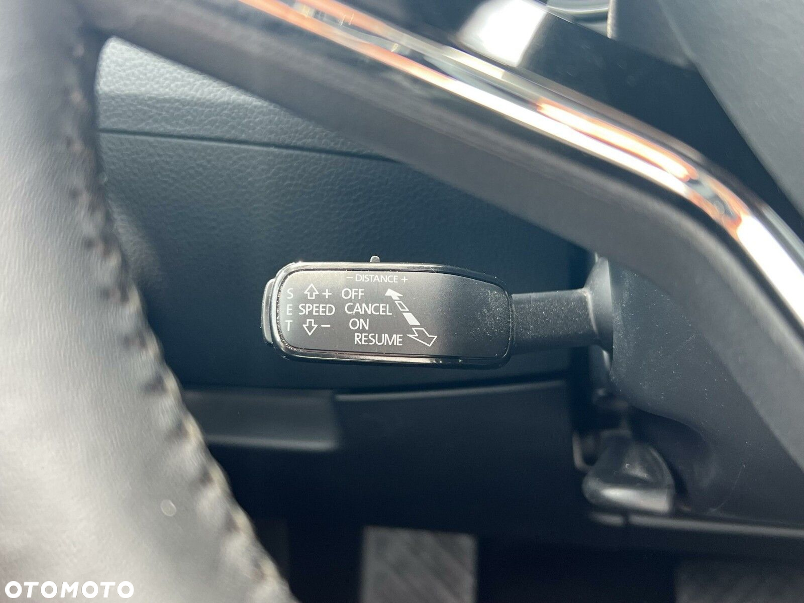 Skoda Superb 2.0 TDI SCR Style DSG - 24