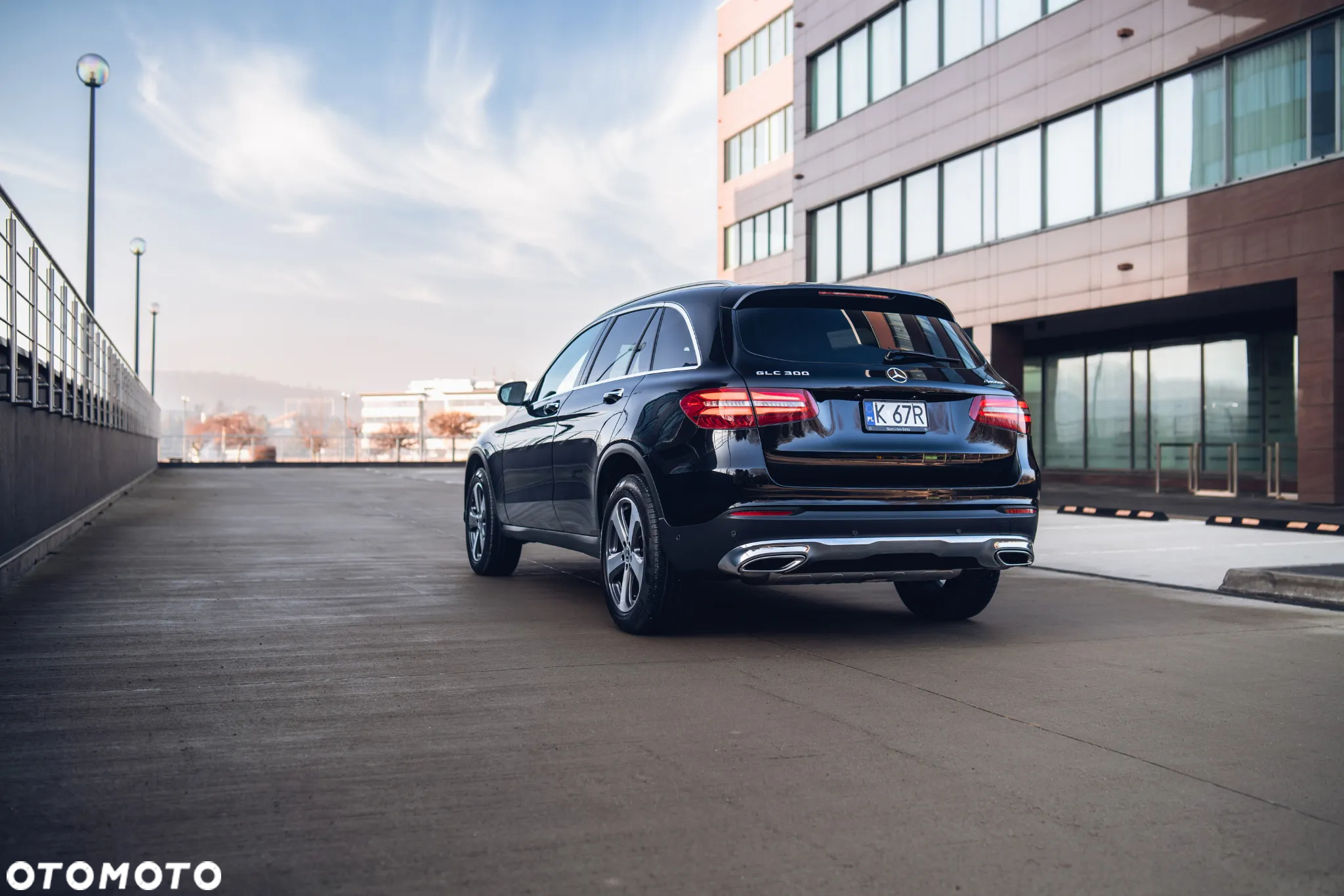 Mercedes-Benz GLC 300 4Matic 9G-TRONIC - 19