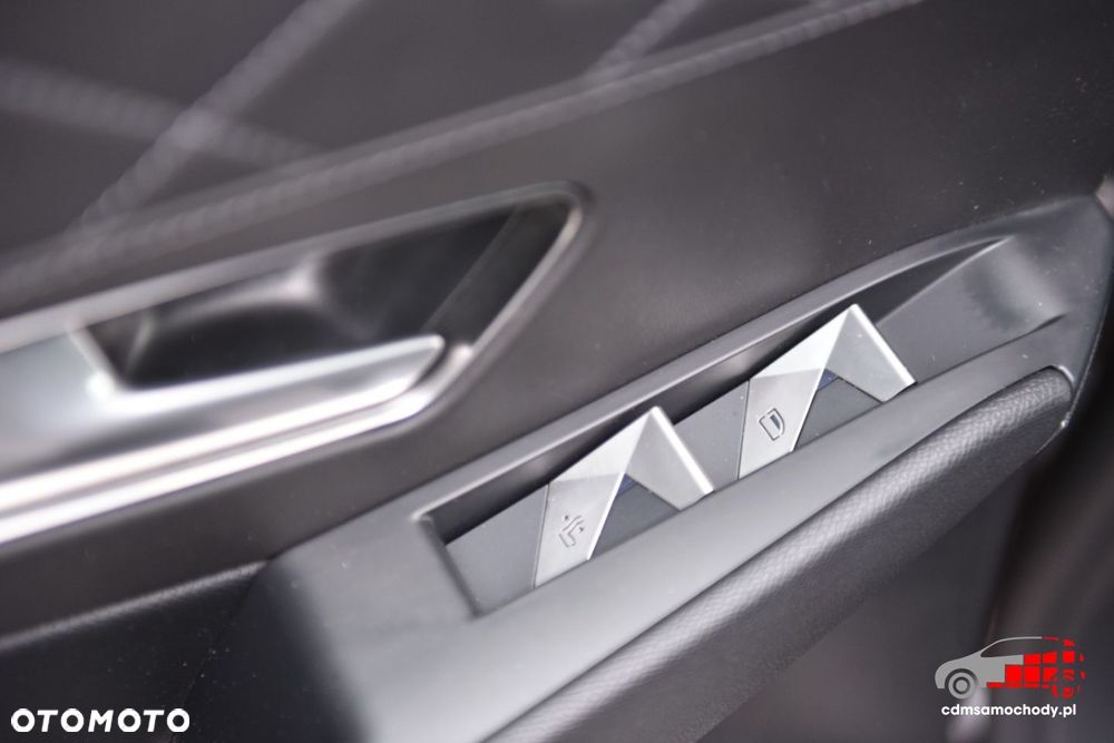 DS Automobiles DS 7 Crossback - 38