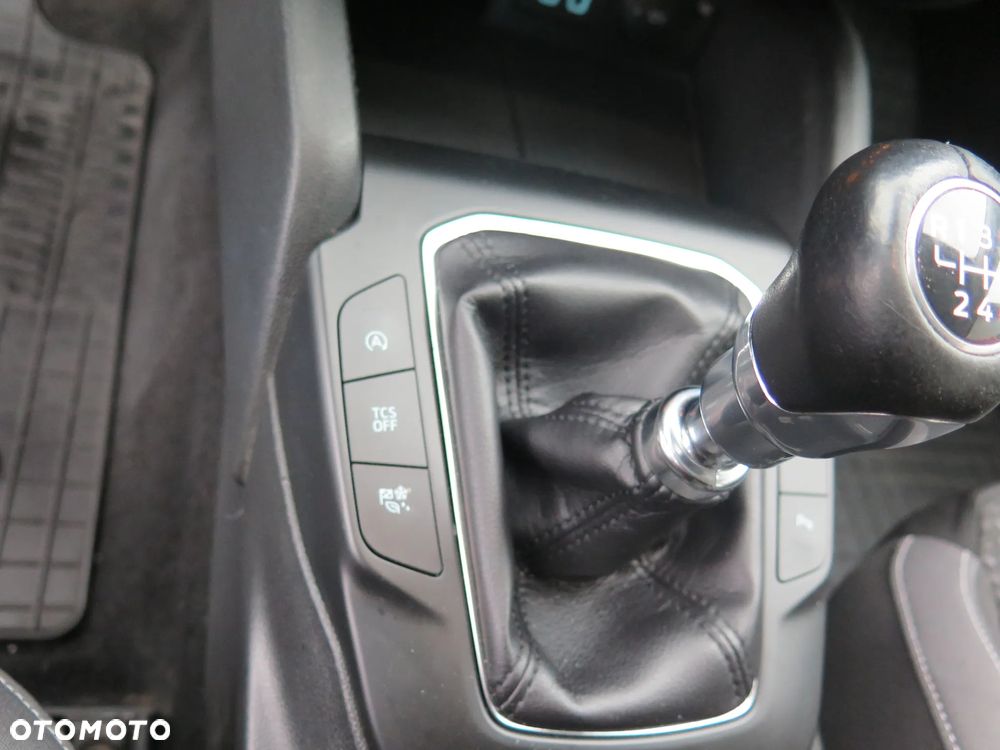 Ford Focus 1.5 EcoBlue SCR Titanium - 25