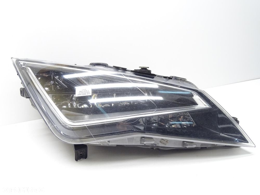 LAMPA REFLEKTOR PRAWA PRAWY PRZEDNIA LED 5F2941008D SEAT LEON III 5F - 2