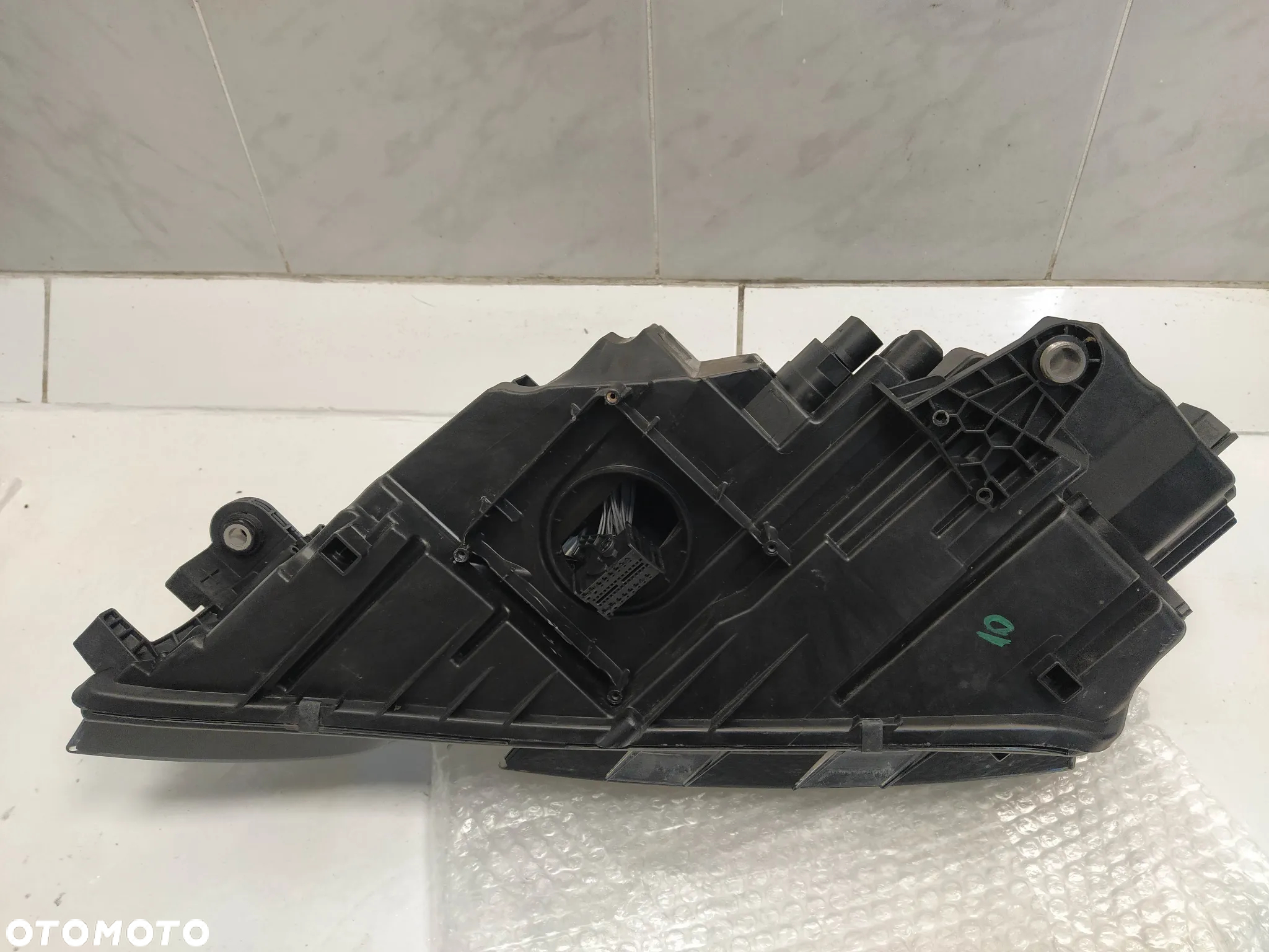 SKODA OCTAVIA III LAMPA PRAWA PRZÓD PRZEDNIA FULL LED 7 PIN - 9