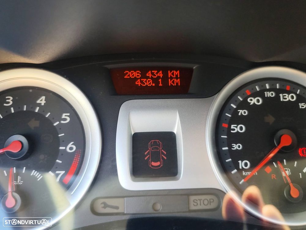 Renault Clio 1.2 16V Rip Curl - 5