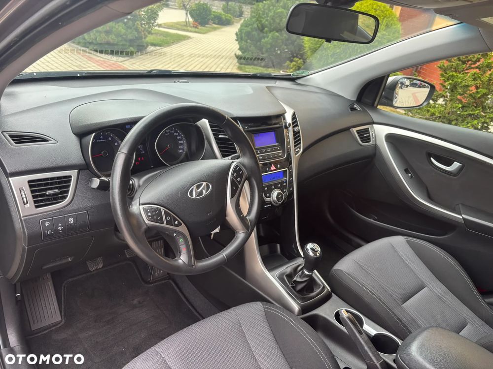 Hyundai i30 1.6 Fifa World Cup Edition - 22