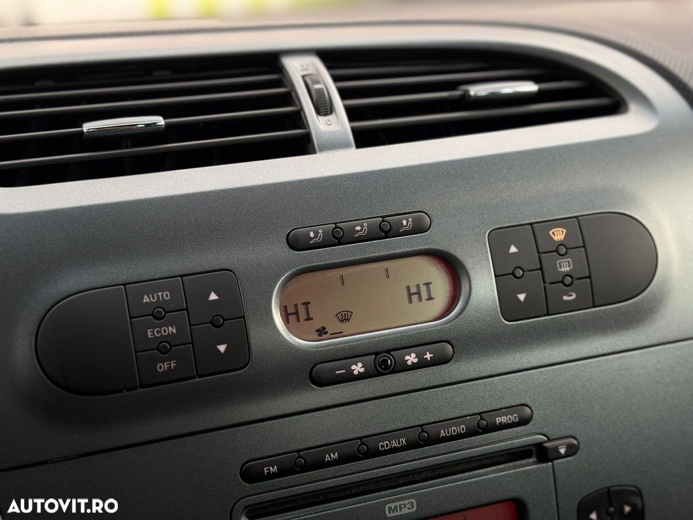 Seat Leon 2.0 T FSI Cupra - 35