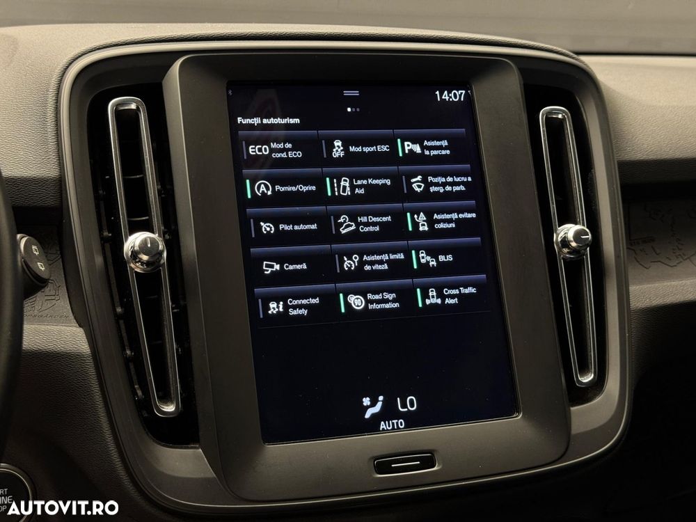 Volvo XC 40 - 13