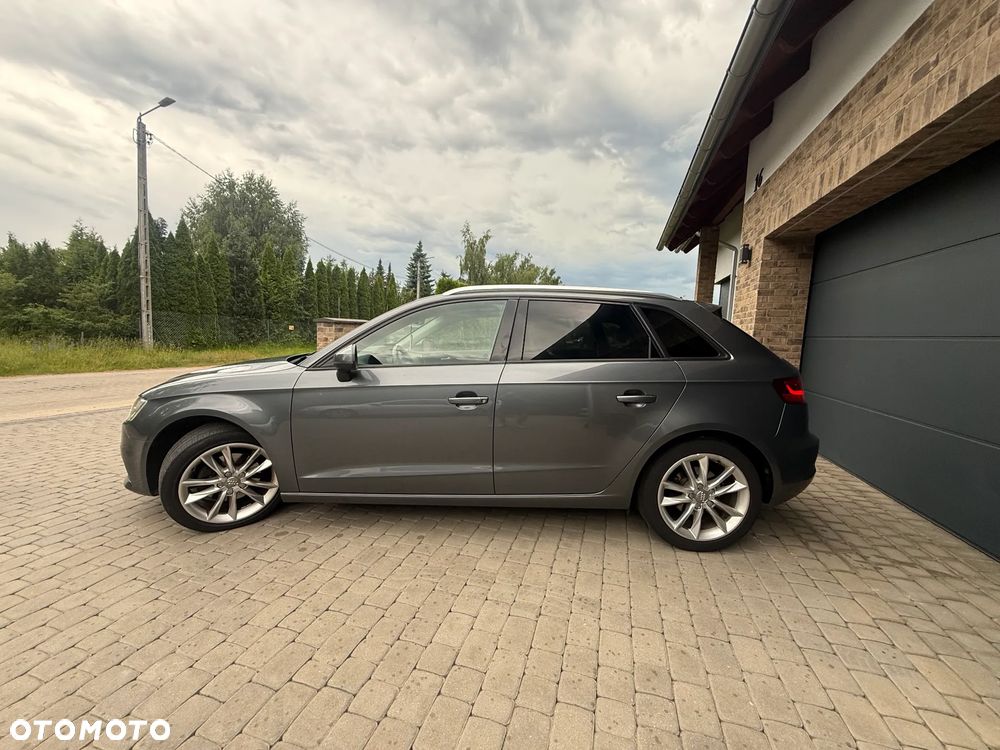 Audi A3 Sportback 2.0 TDI (clean diesel) Ambiente - 5