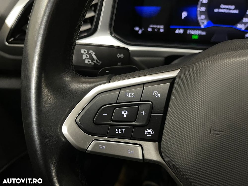 Volkswagen T-Roc 2.0 TDI DSG Design - 22