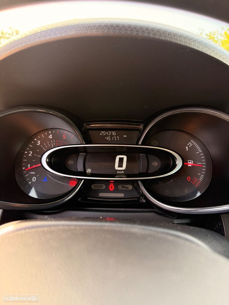 Renault Clio Cargo ENERGY dCi 75 Base - 14