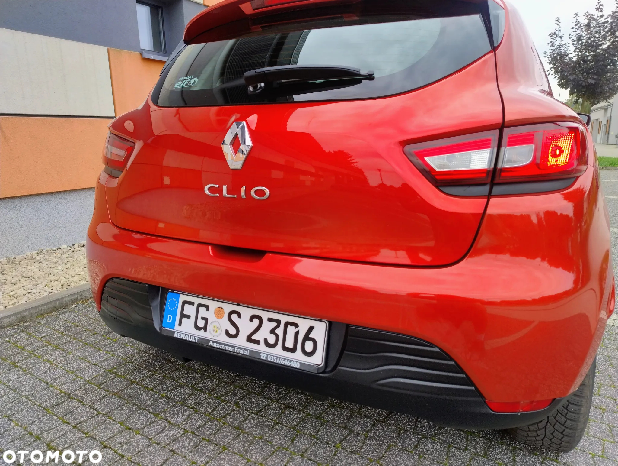 Renault Clio 1.2 16V 75 Experience - 33