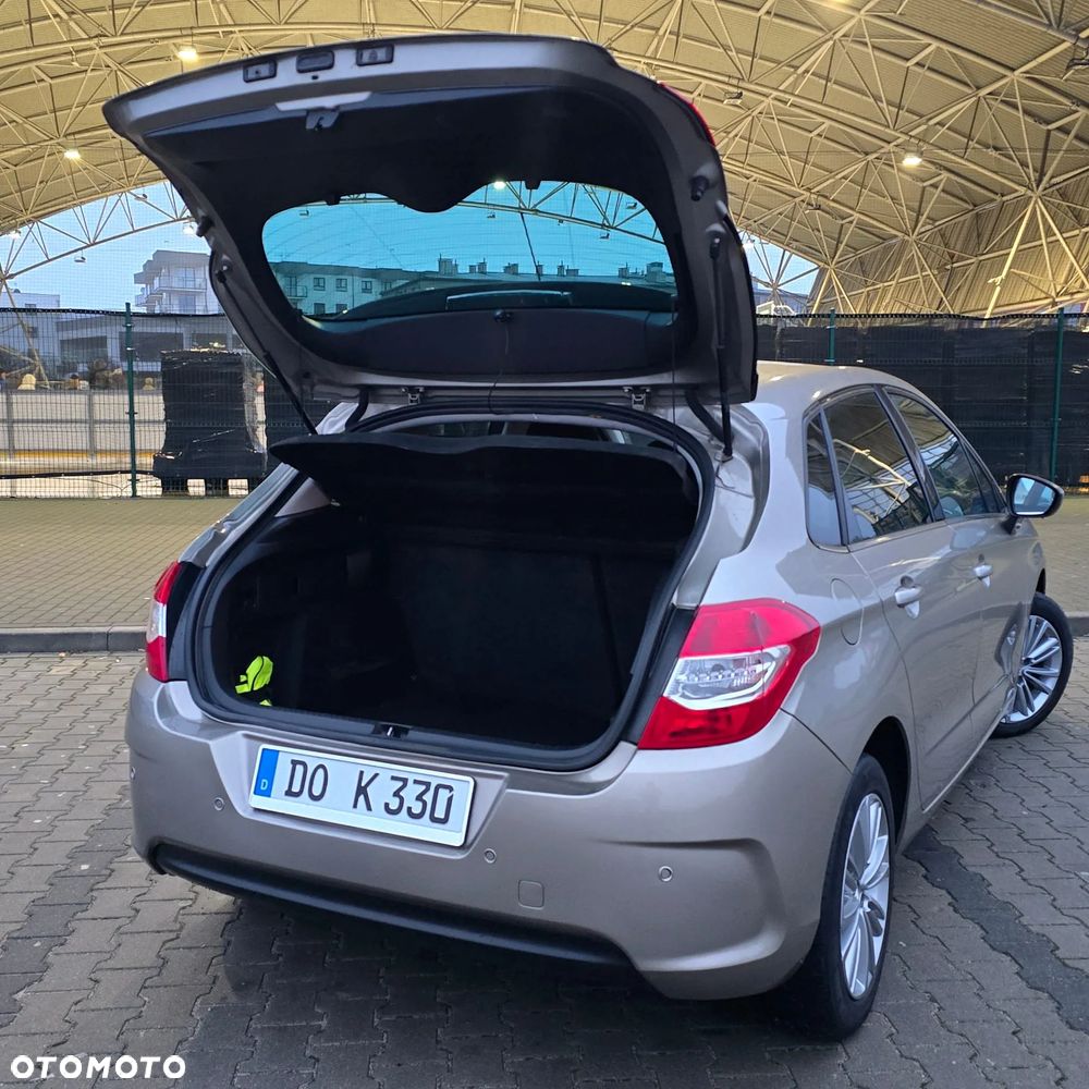 Citroën C4 VTi 120 Exclusive - 8