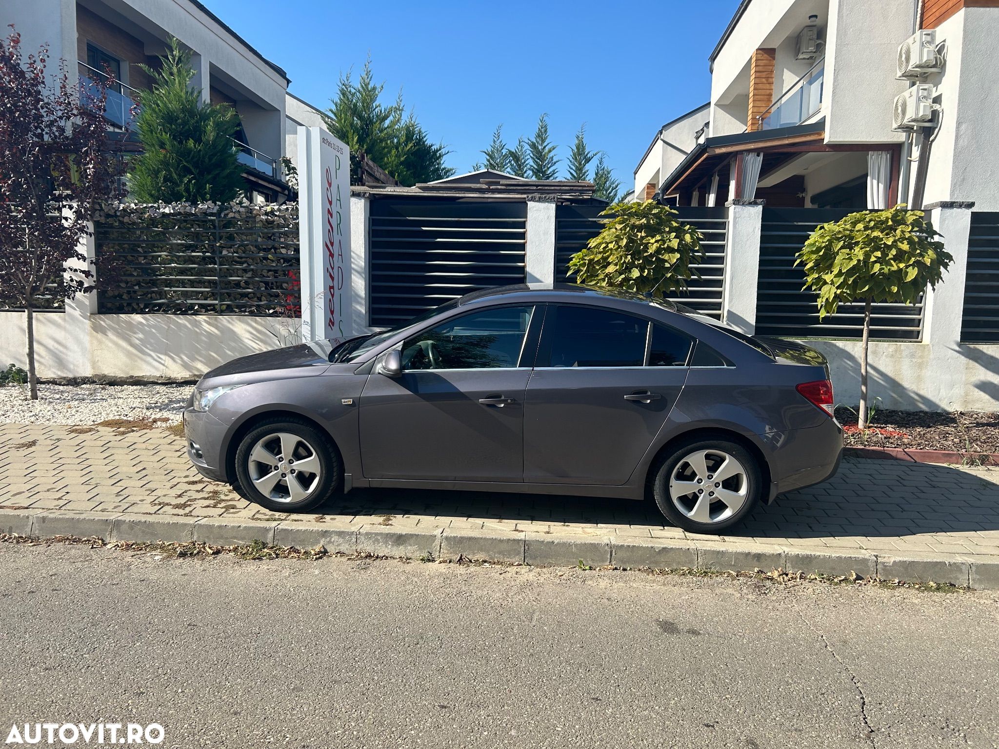 Chevrolet Cruze 2.0 SOHC LT - 1
