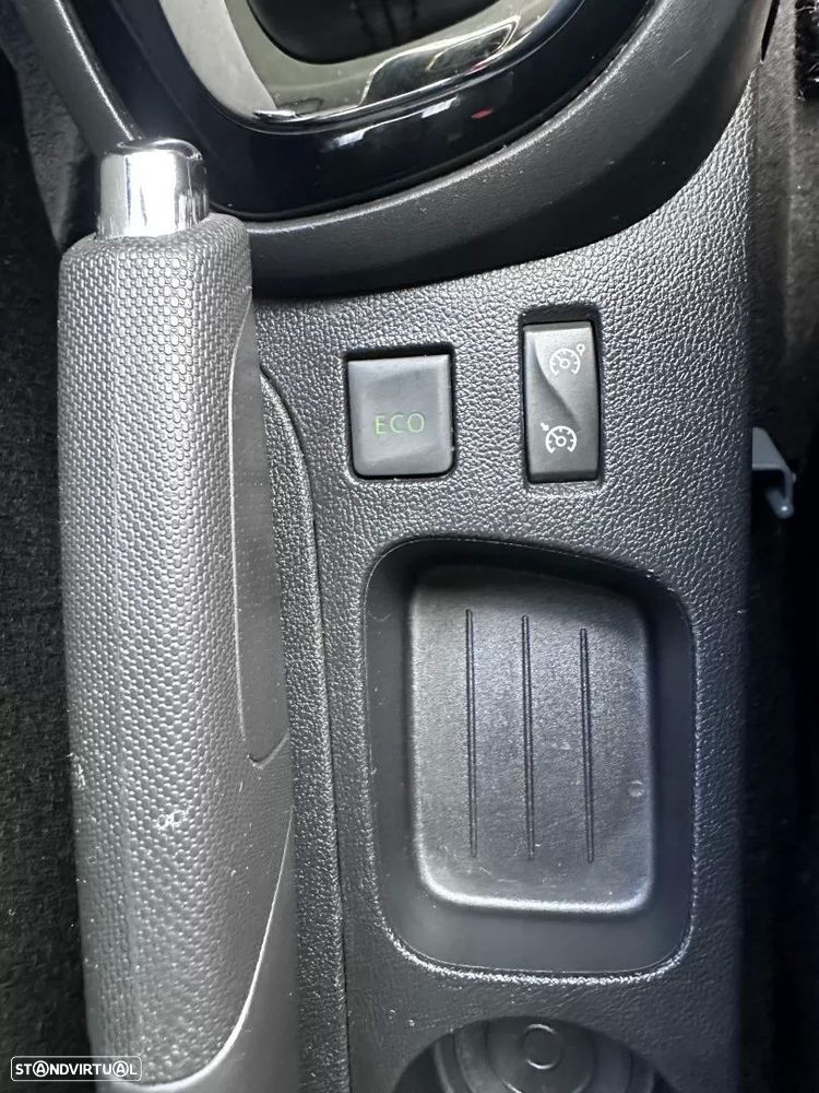 Renault Captur (ENERGY) dCi 90 EDC LIMITED - 54