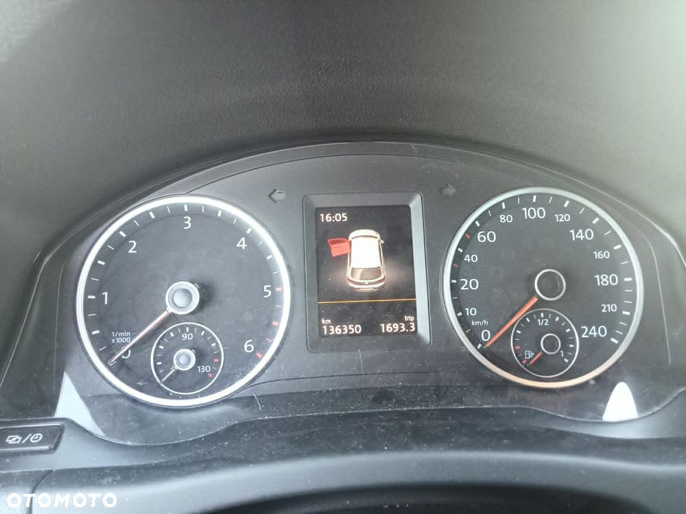 Volkswagen Tiguan 2.0 TDI DPF BlueMotion Technology Cup Sport & Style - 13