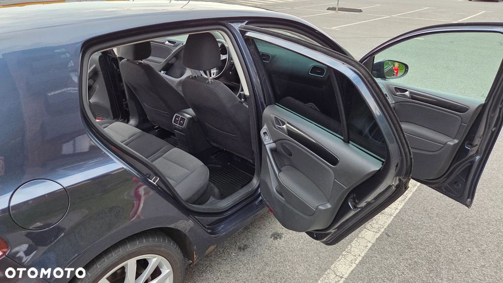 Volkswagen Golf 1.4 TSI Comfortline DSG - 8