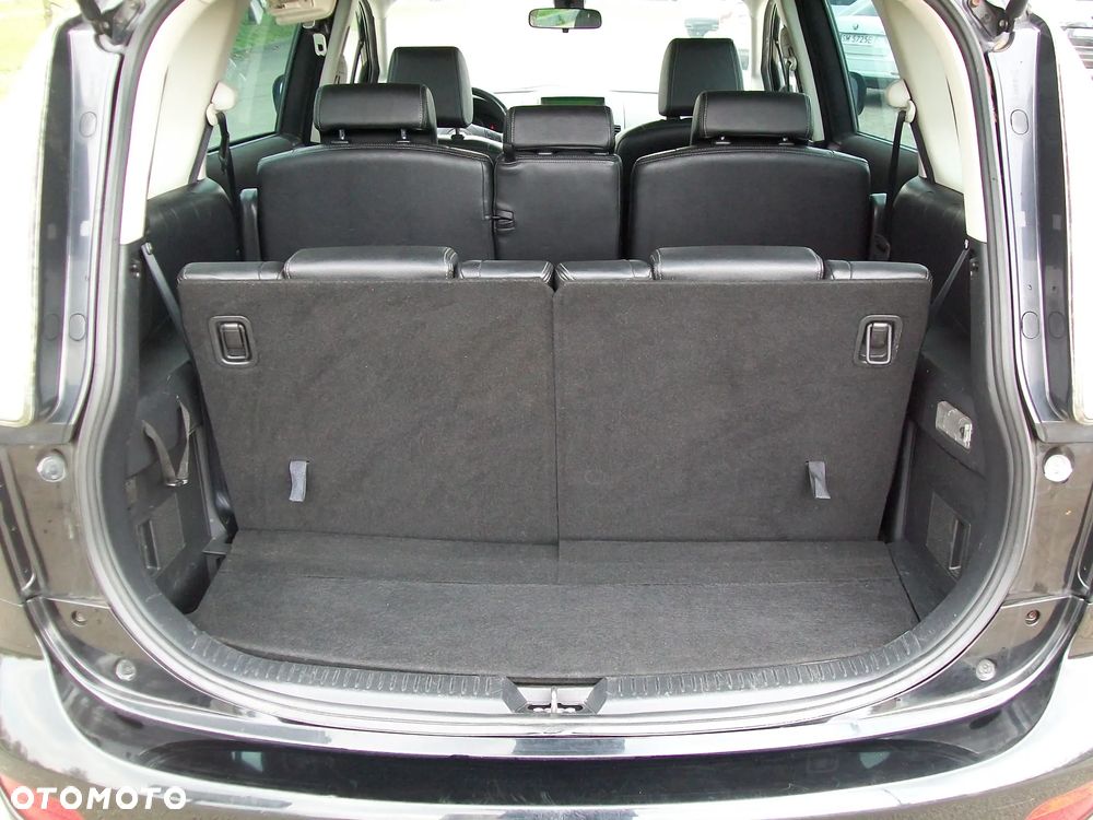 Mazda 5 2.0 Exclusive + - 21