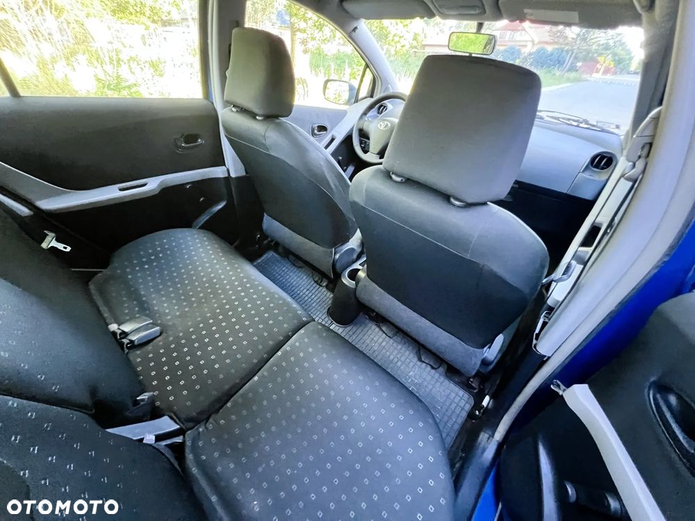 Toyota Yaris - 39
