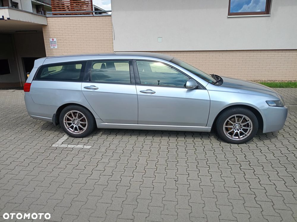 Honda Accord 2.0 Comfort - 1