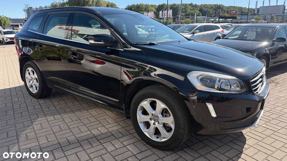 Volvo XC 60 D4 AWD Momentum - 6