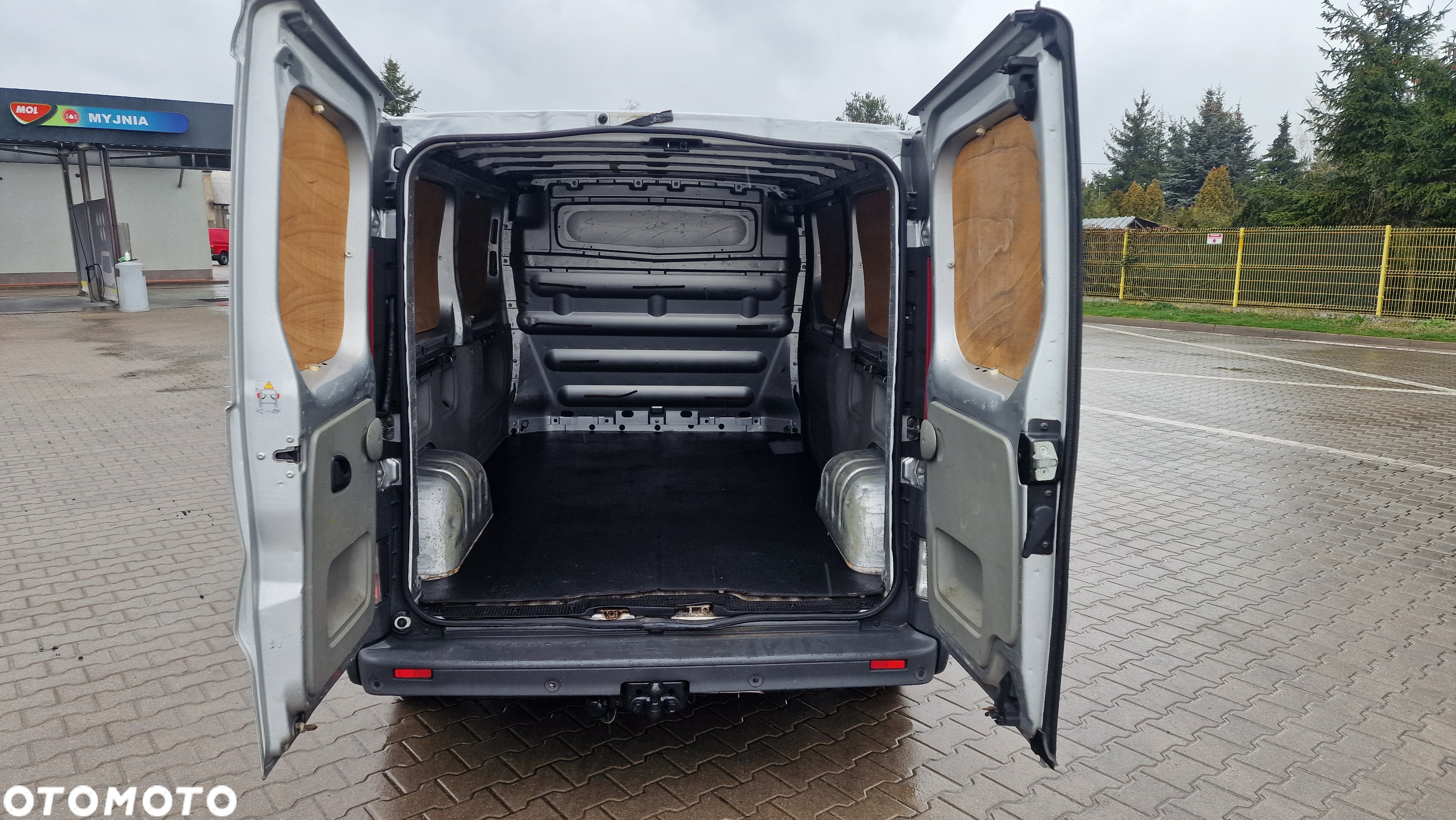 Opel Vivaro - 13