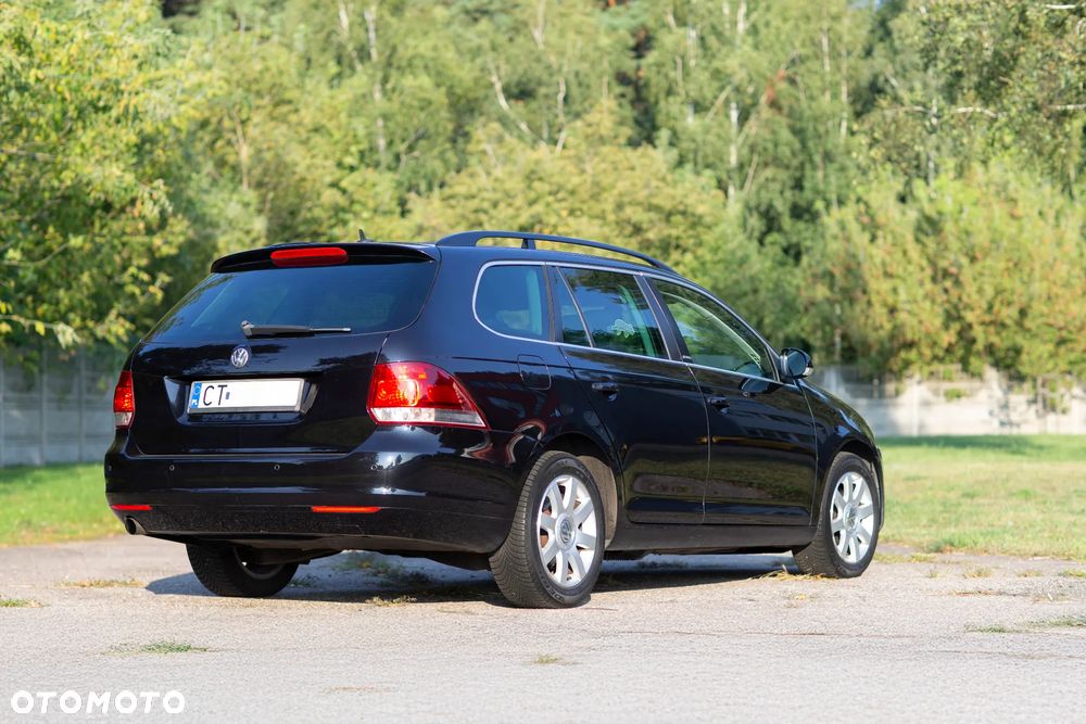 Volkswagen Golf VI 1.6 TDI Comfortline - 4