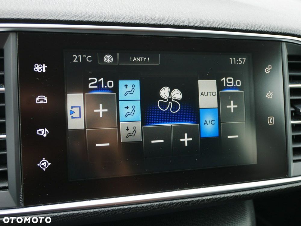 Peugeot 308 BlueHDi FAP 150 Stop&Start Automatik Allure - 15