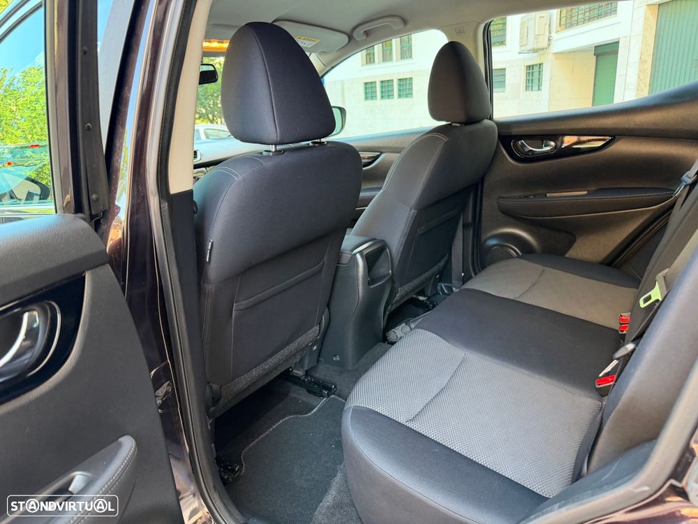 Nissan Qashqai 1.5 dCi Acenta - 24