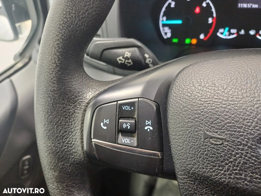 Ford Transit Custom - 9