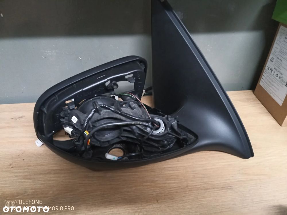 LUSTERKO PRAWE 8+8 PIN MERCEDES GLE W167 2019- A1678100205 - 2