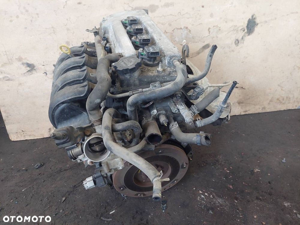 SILNIK BENZYNOWY TOYOTA COROLLA E12 1.4 VVTI 4ZZ-FE - 1