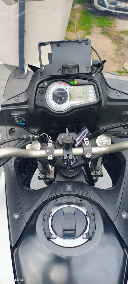 Suzuki DL - 8