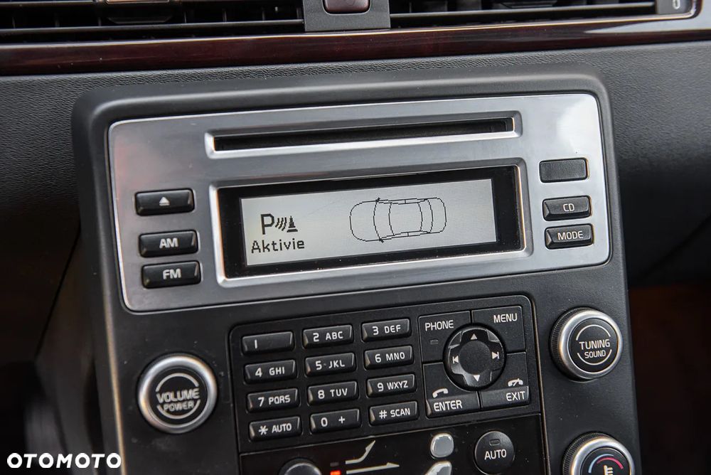 Volvo XC 70 - 26