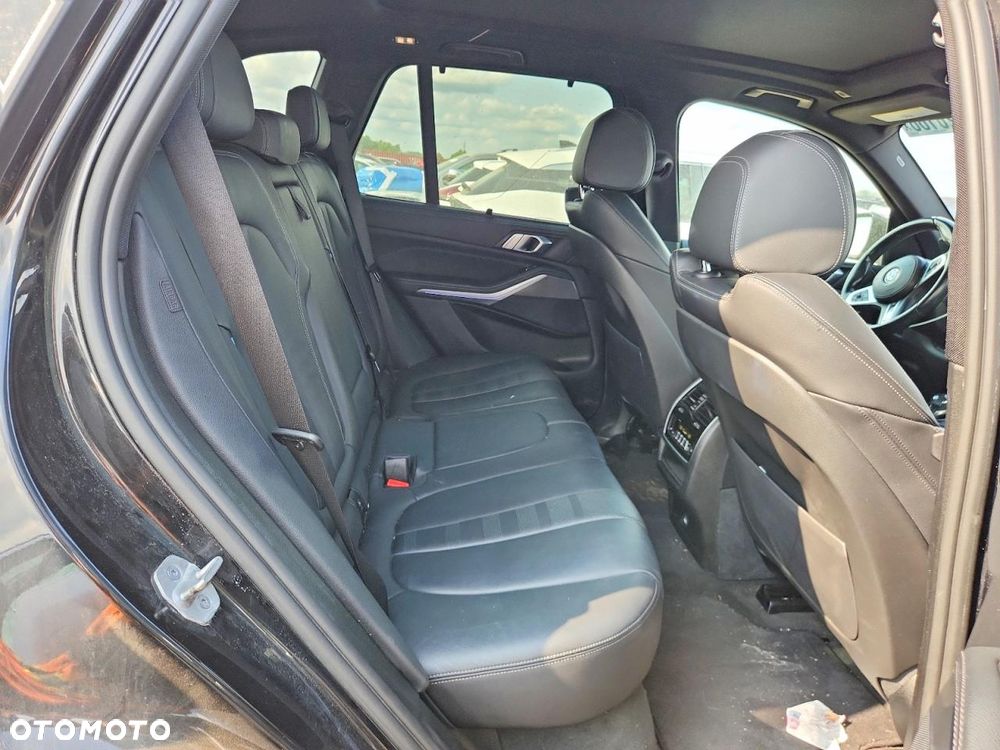 BMW X5 xDrive40i xLine - 10