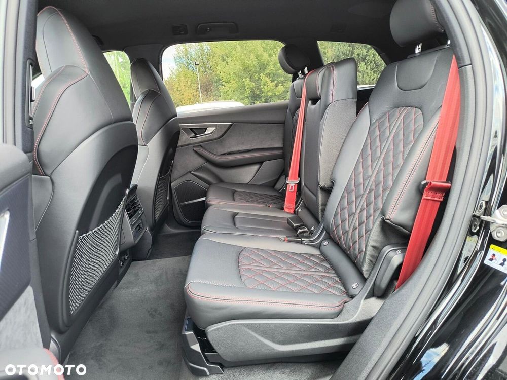 Audi Q7 - 8