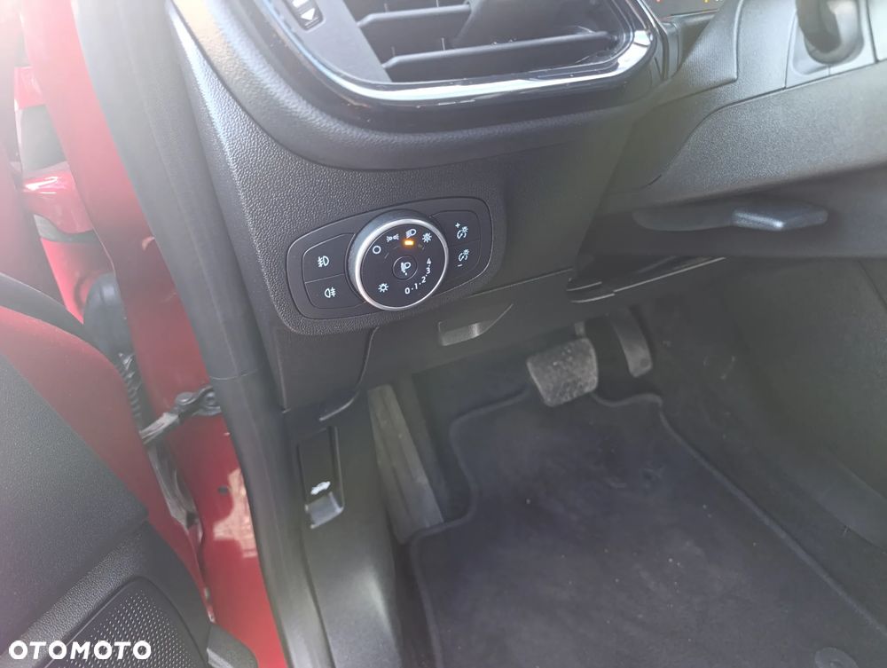 Ford Fiesta 1.0 EcoBoost S&S TITANIUM - 17