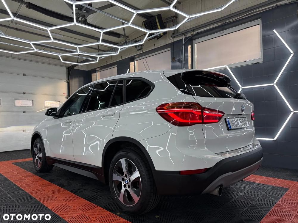 BMW X1 xDrive18d xLine sport - 9