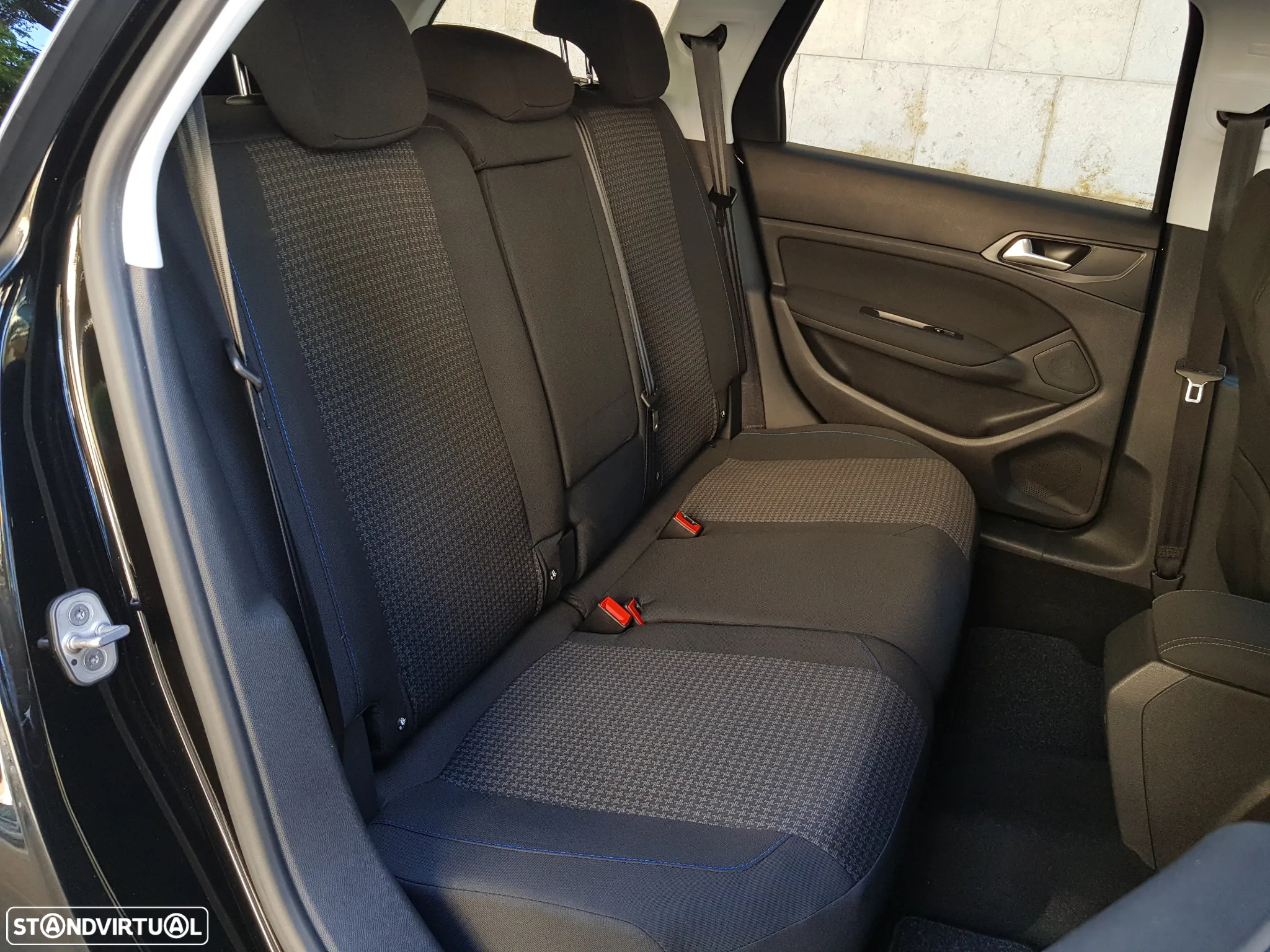 Peugeot 308 SW 1.5 BlueHDi Style EAT8 - 39