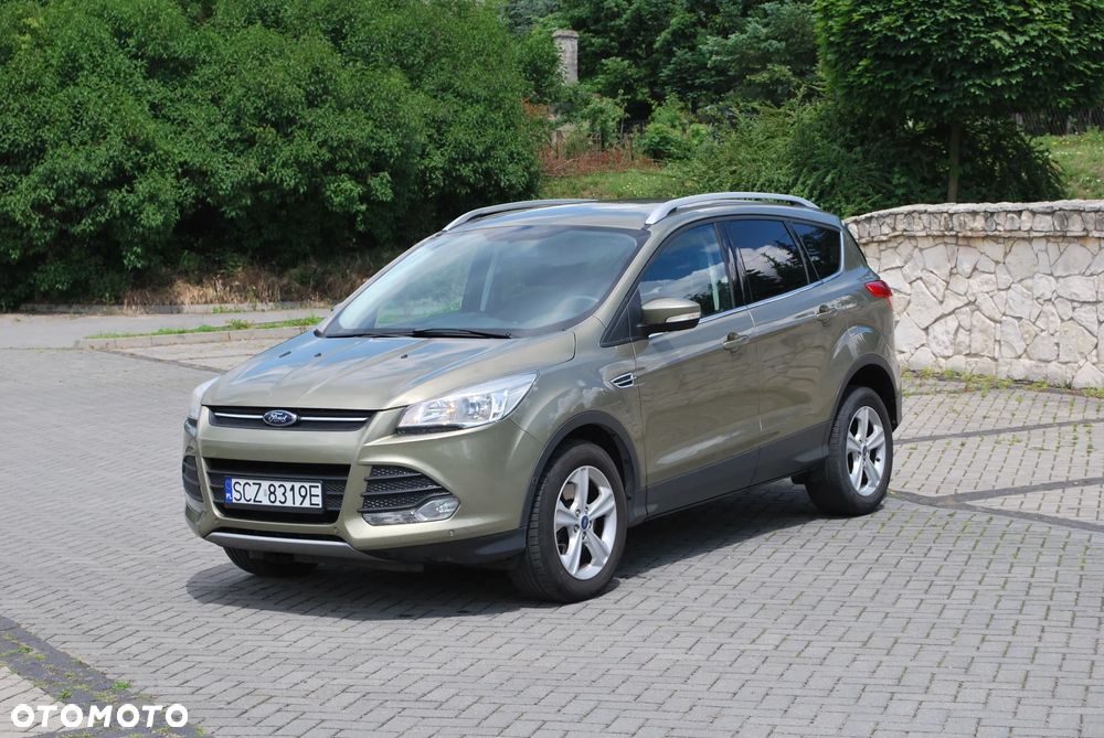 Ford Kuga 2.0 TDCi 2x4 Titanium - 3