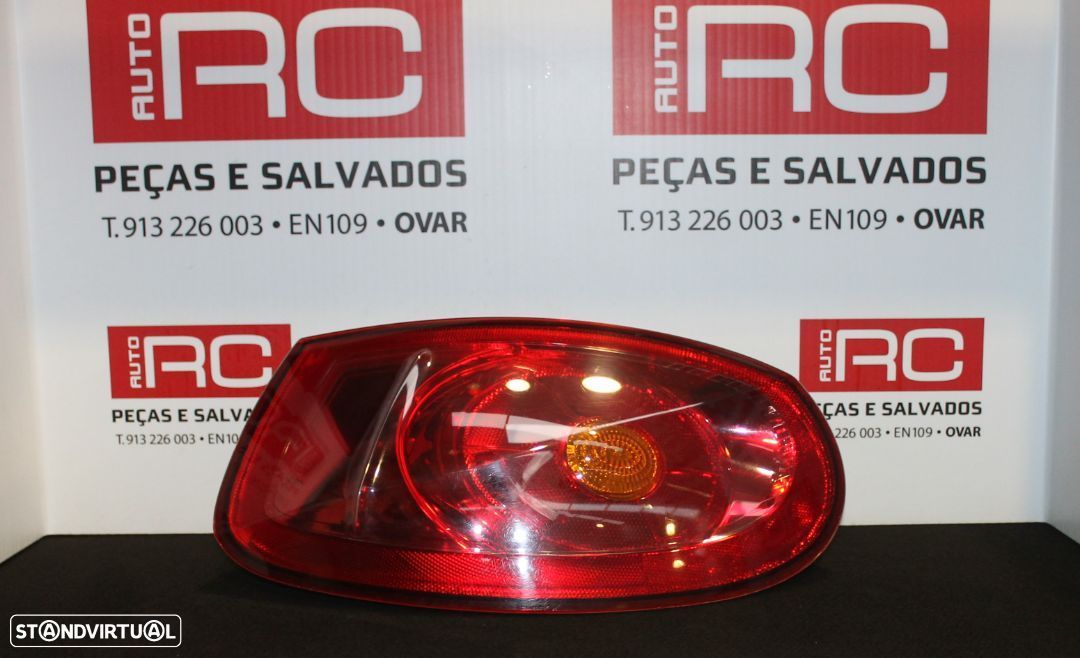 Farolim Fiat Bravo de 2008 - 1