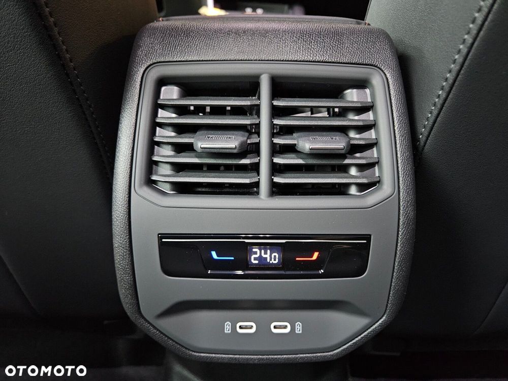 Cupra Leon Sportstourer - 24