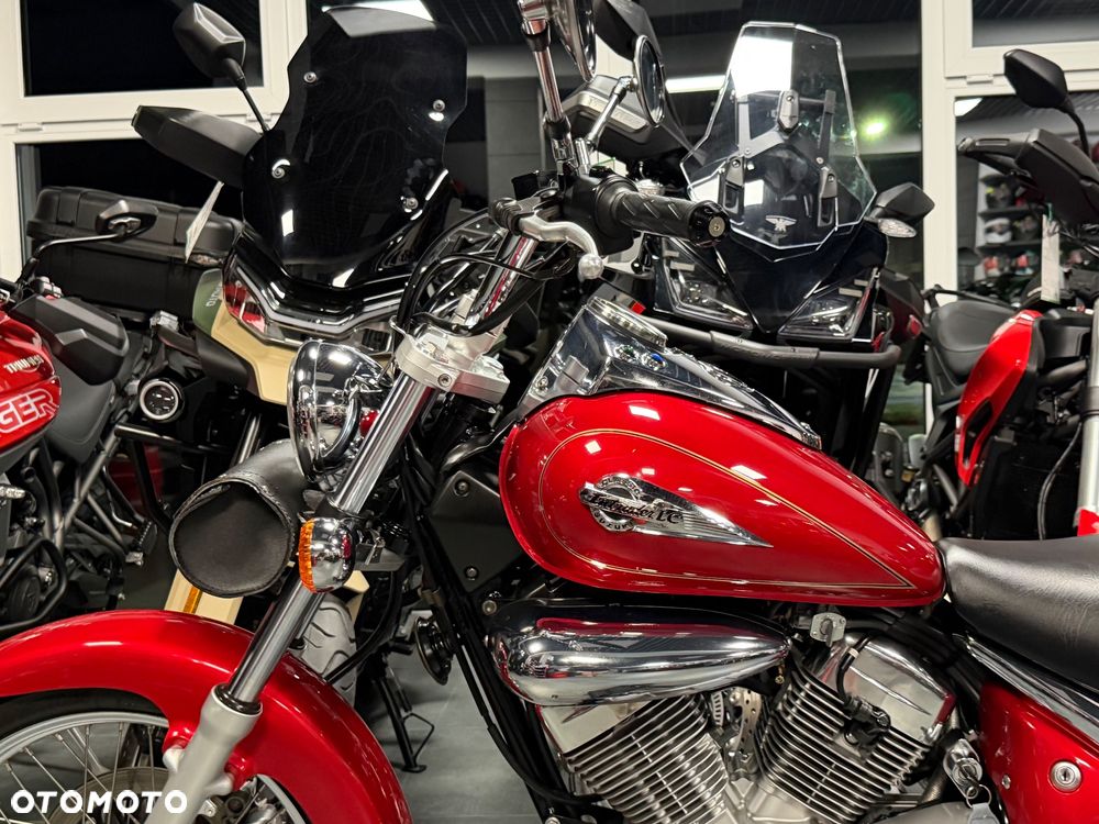 Suzuki Intruder - 34