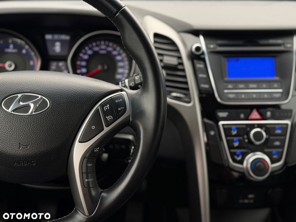 Hyundai i30 1.6 CRDi Premium - 15