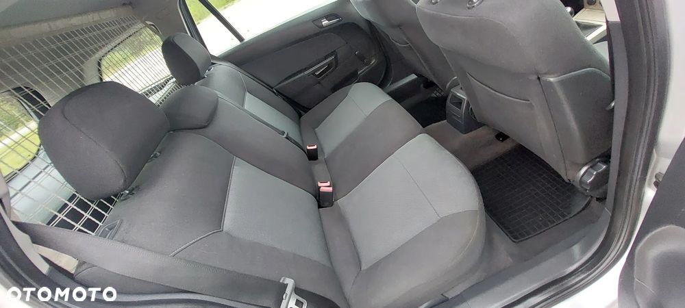 Opel Astra III 1.7 CDTI - 24